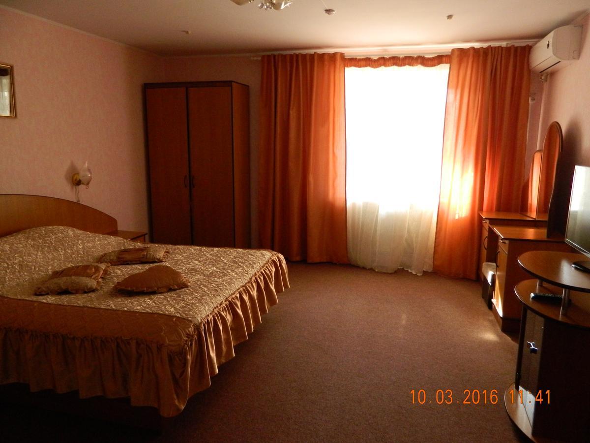 Hotel Druzhba Oleksandriia Экстерьер фото